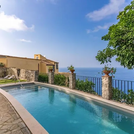 Murat Historic With Heated Pool And Concierge Villa Massa Lubrense