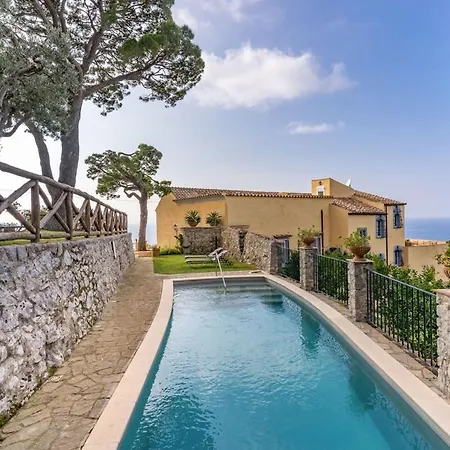 Murat Historic With Heated Pool And Concierge